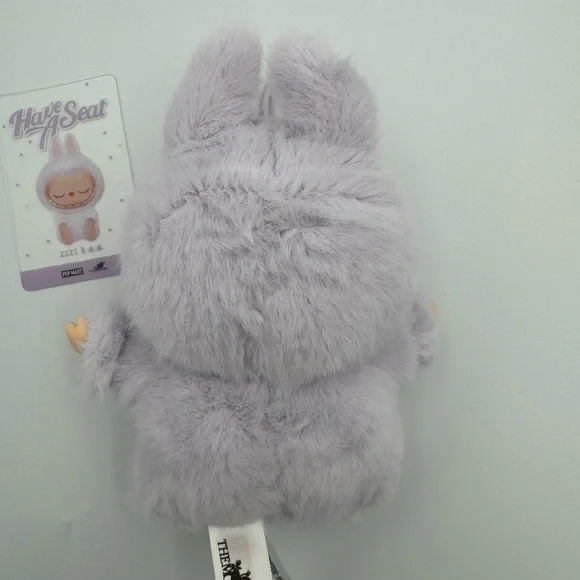 POPMART "HAVE A SEAT" LABUBU “ZIZI” - Picture 7 of 12